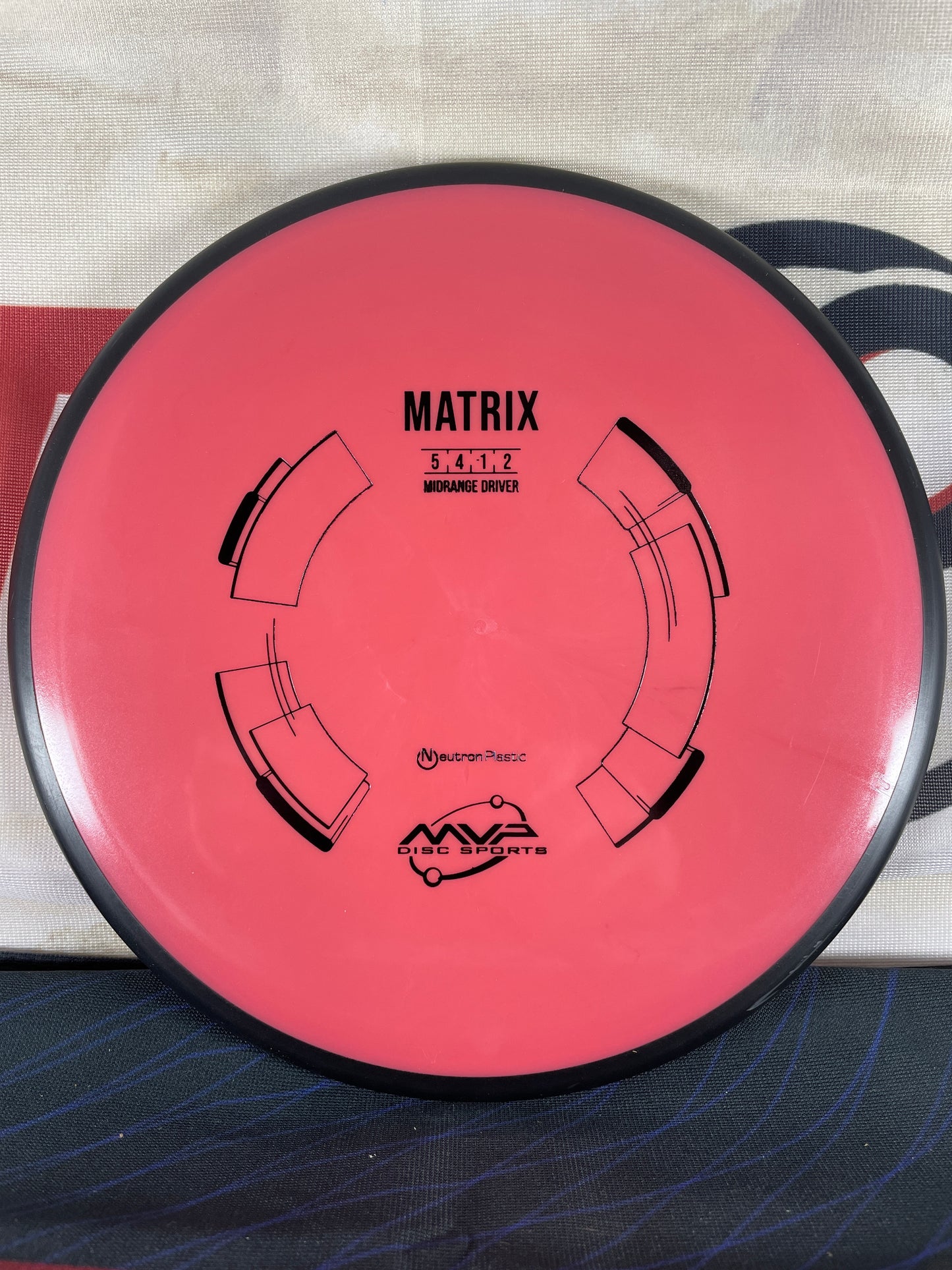 MVP Matrix Neutron Pink 176g Midrange