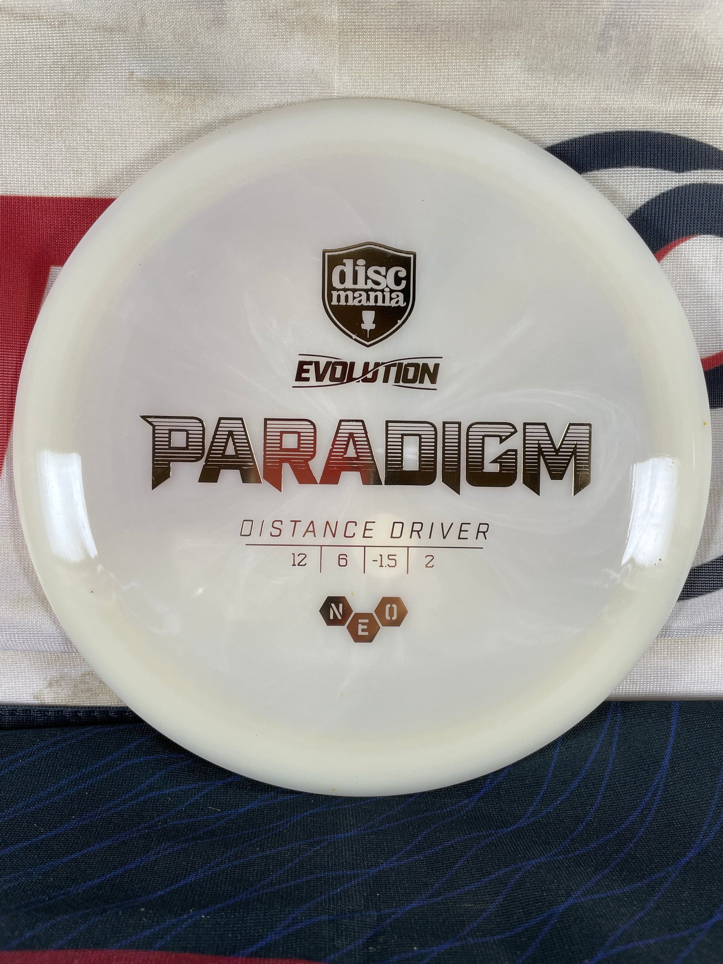 Discmania Paradigm Neo White 174g Distance Driver