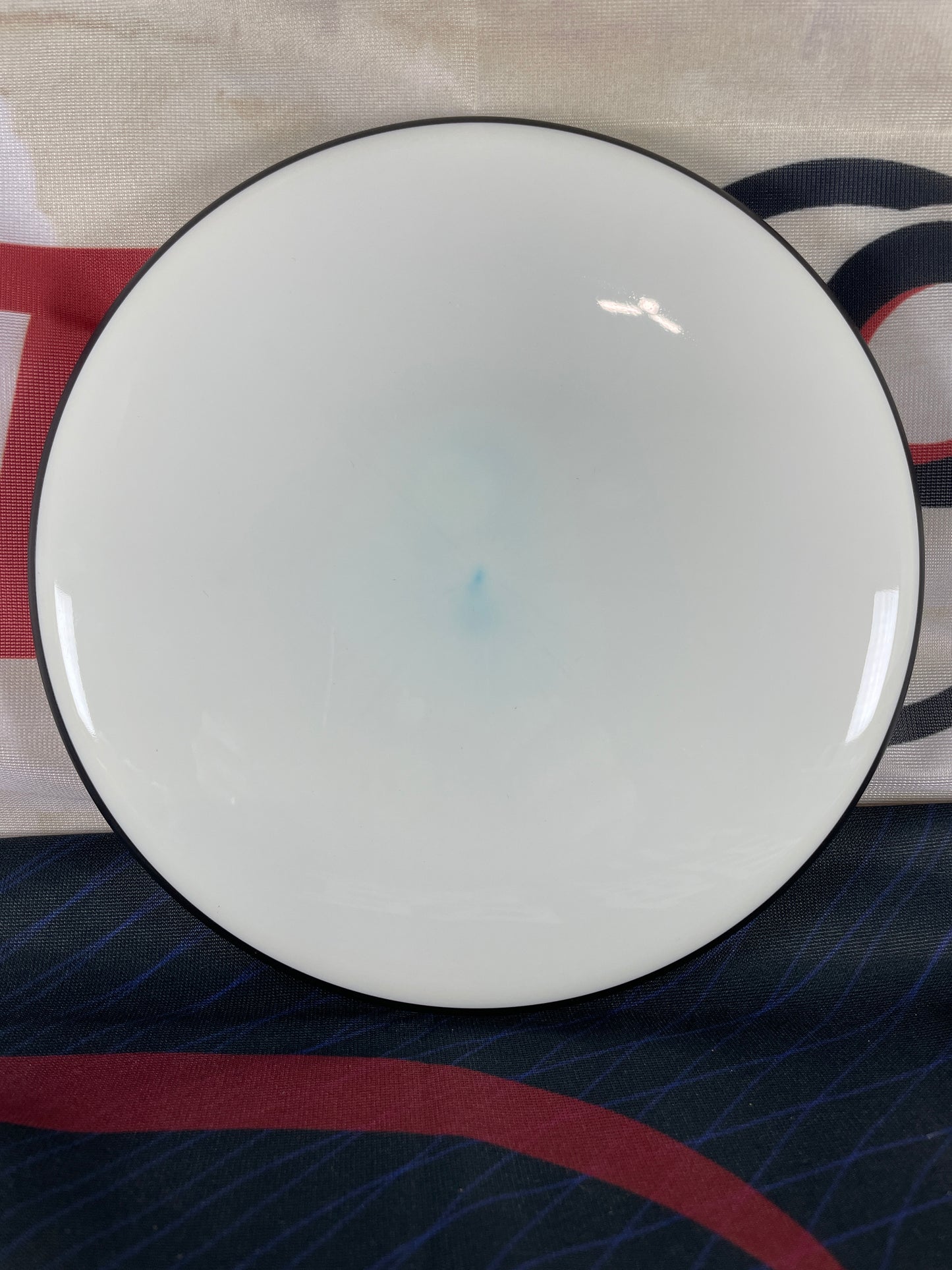 MVP Glitch Neutron Soft White 150g Blank Putter
