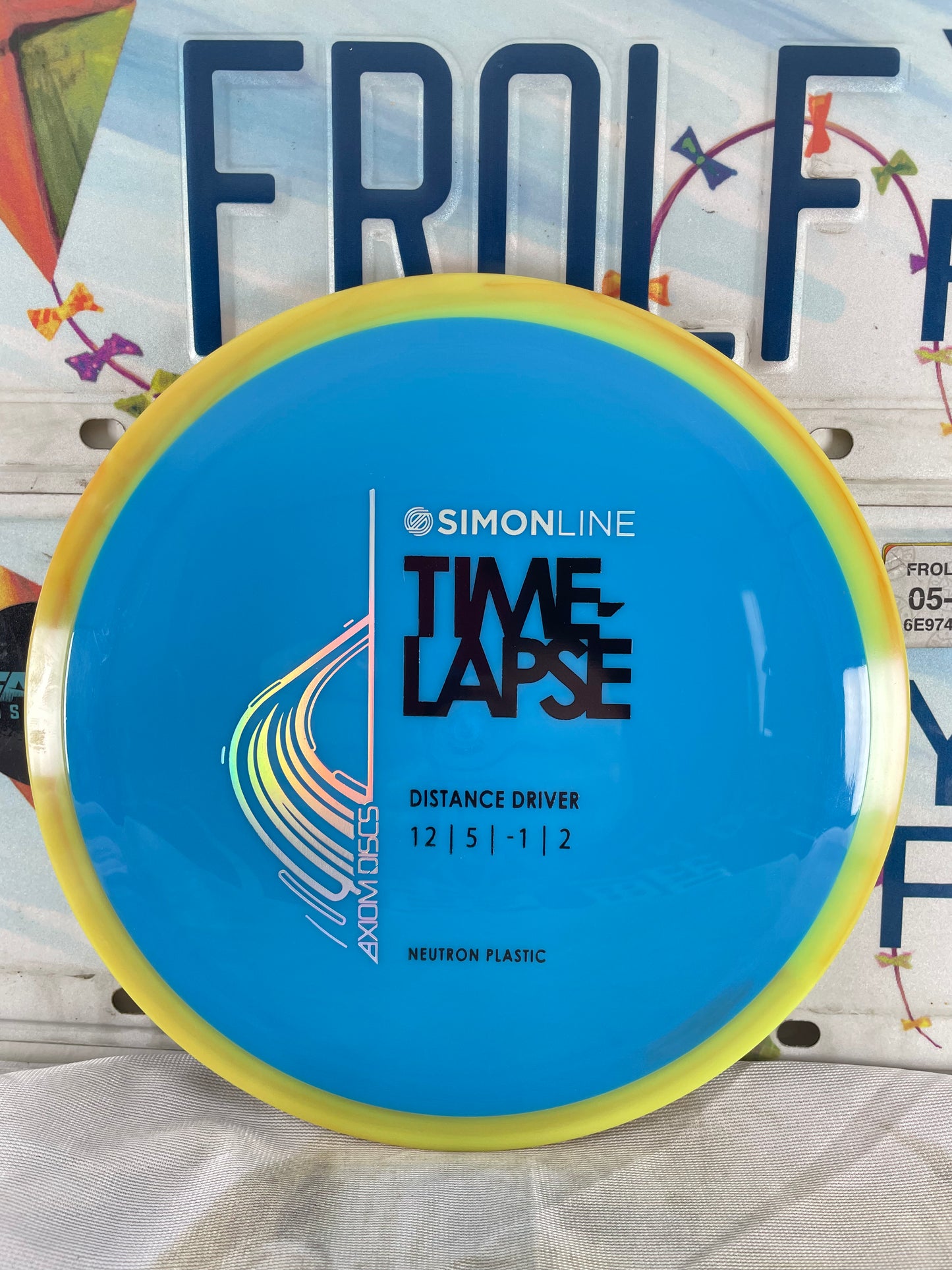 Axiom Time-Lapse Neutron Blue 174g Distance Driver