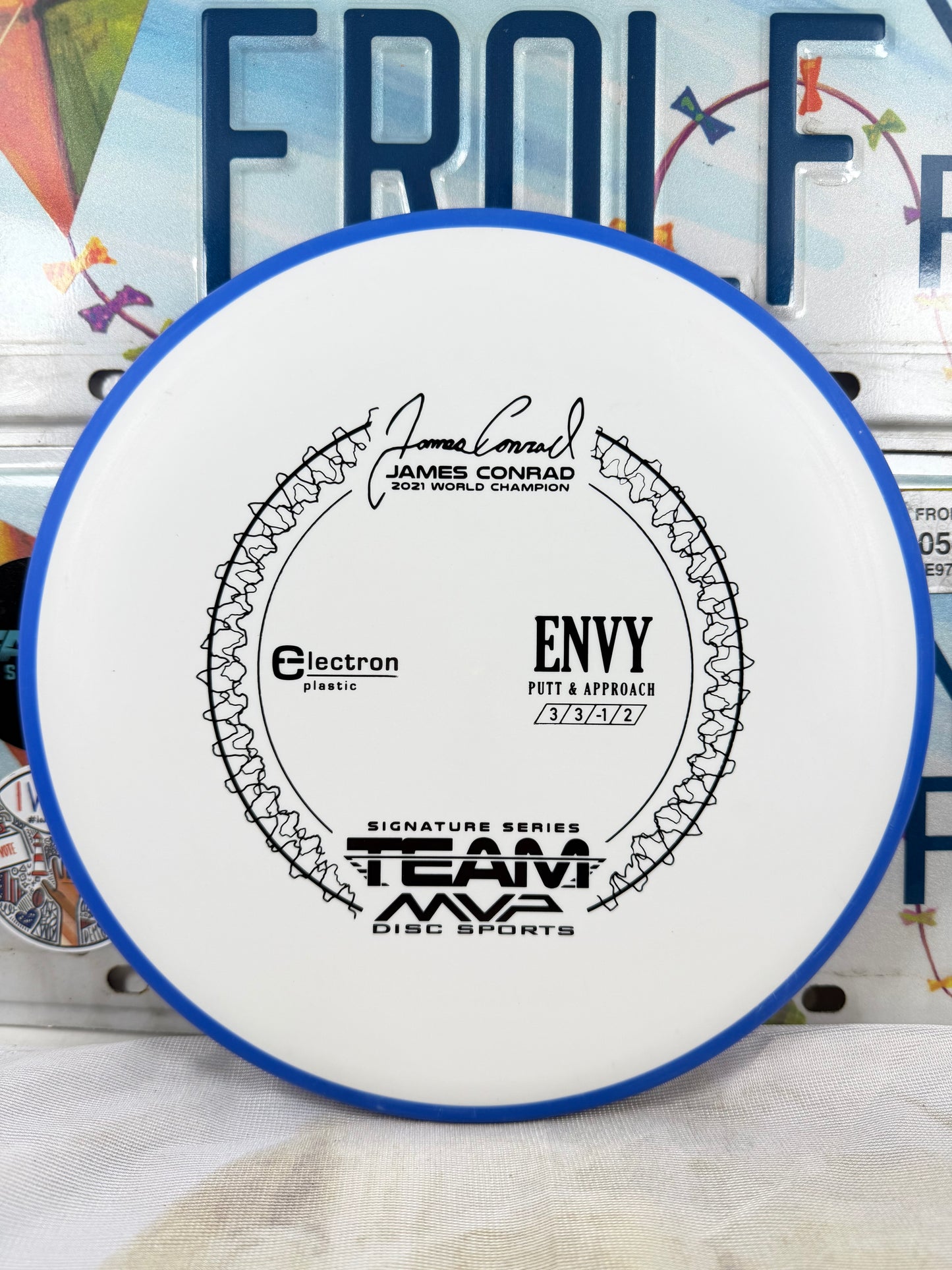 Axiom Envy Electron White 171g Putter