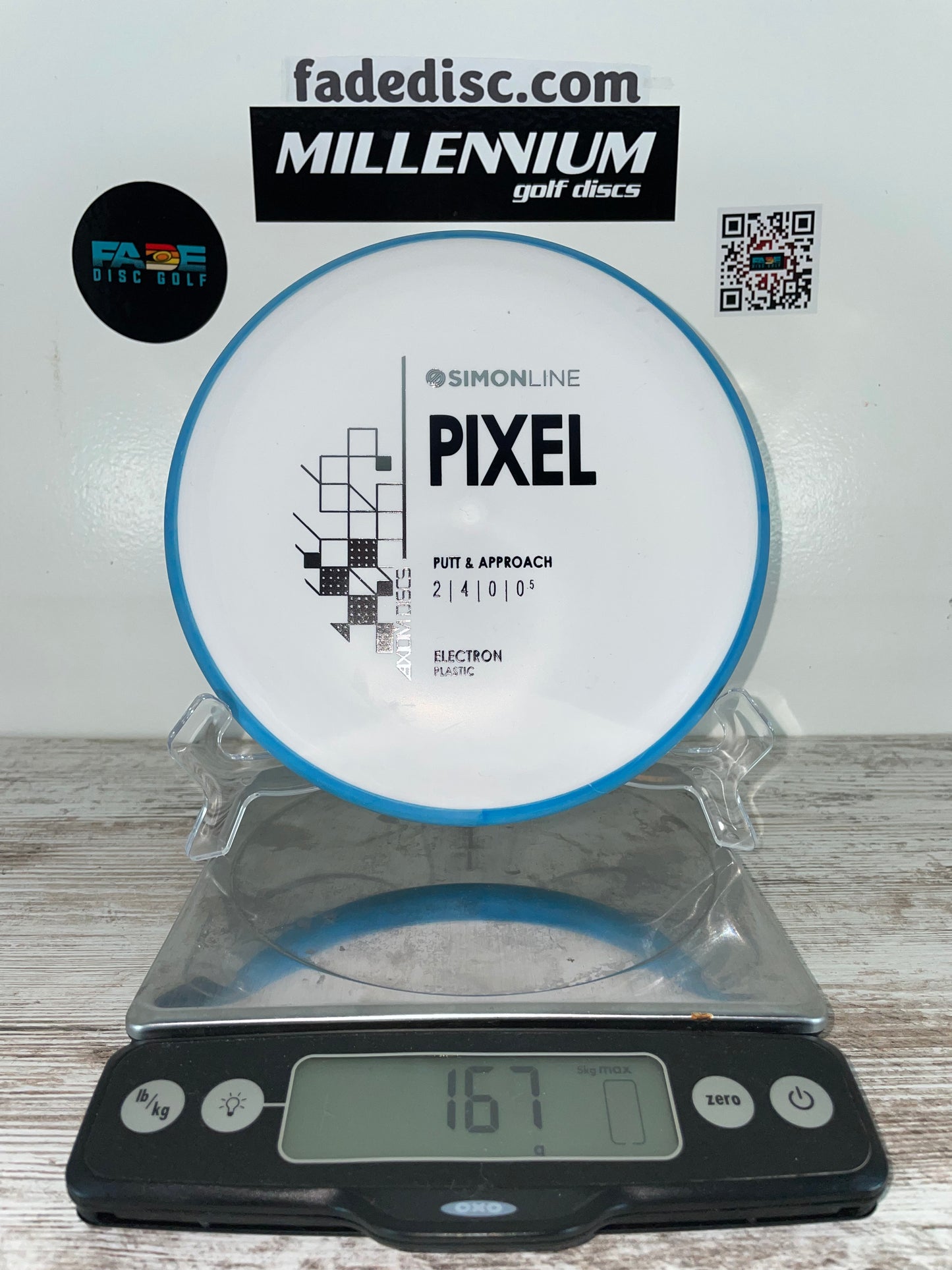 Axiom Pixel Electron White w/ Blue Rim 167g Simonline Putter