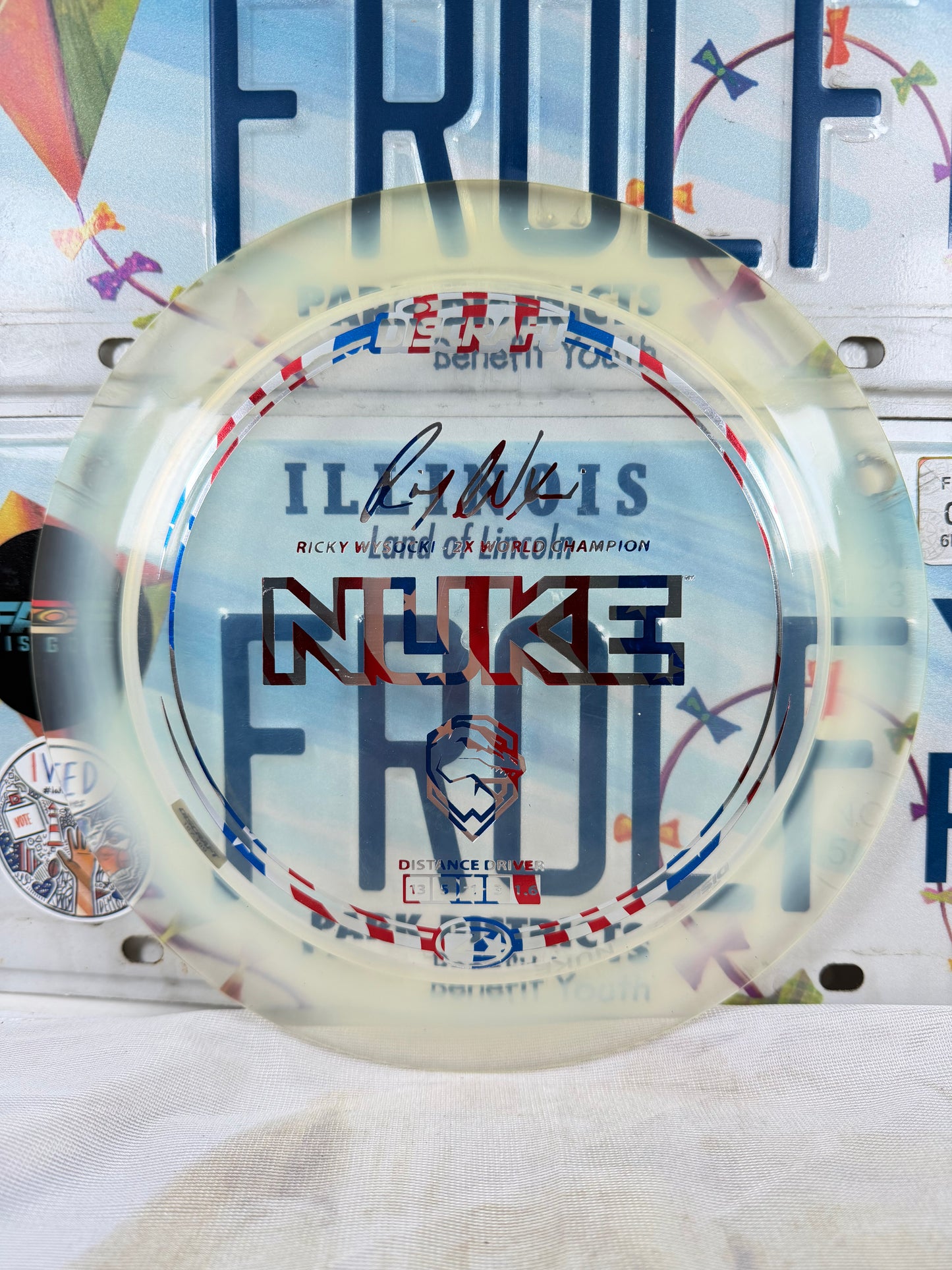 Discraft Nuke Z Line Clear 168g Wysocki Distance Driver