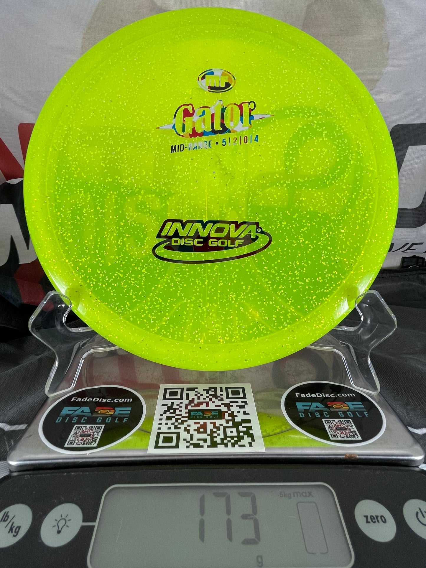 Innova Gator Metal Flake Champion Yellow w/ Wonderbread Foil 173g Midrange