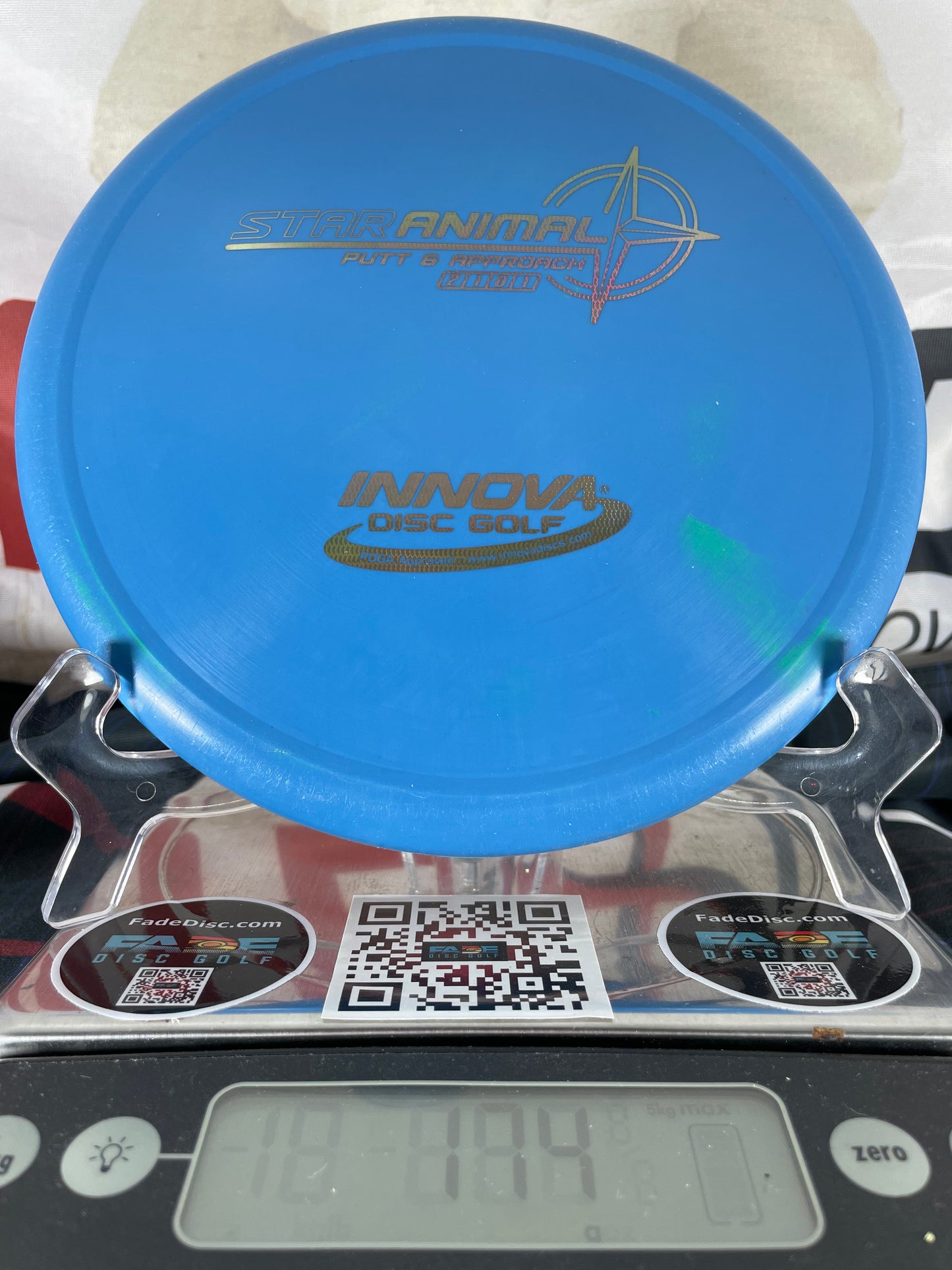 Innova Animal Star 174g Blue w/ Silver Waves Foil Putter