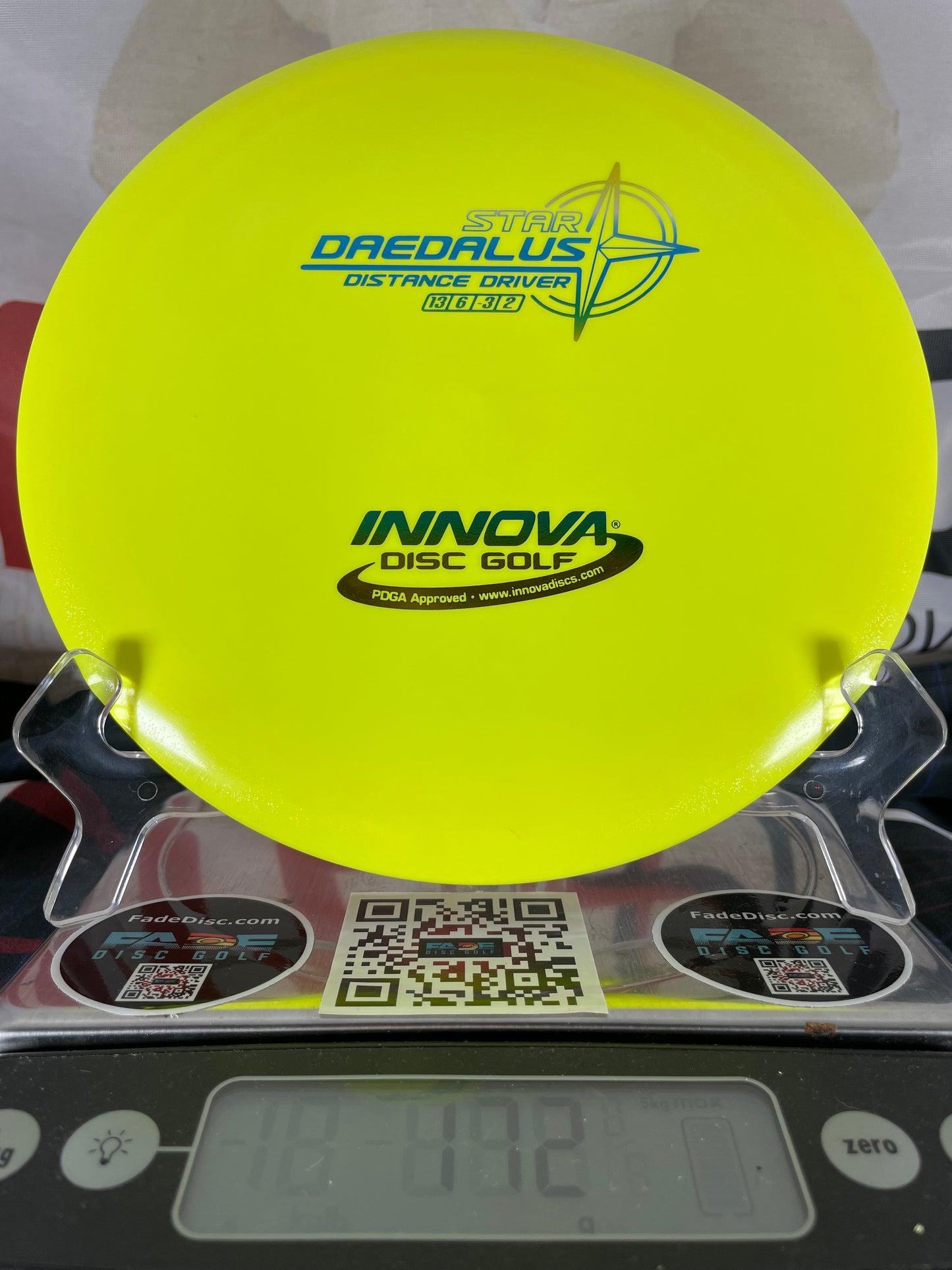 Innova Daedalus Star 172g Yellow w/ Multicolor Foil Distance Driver