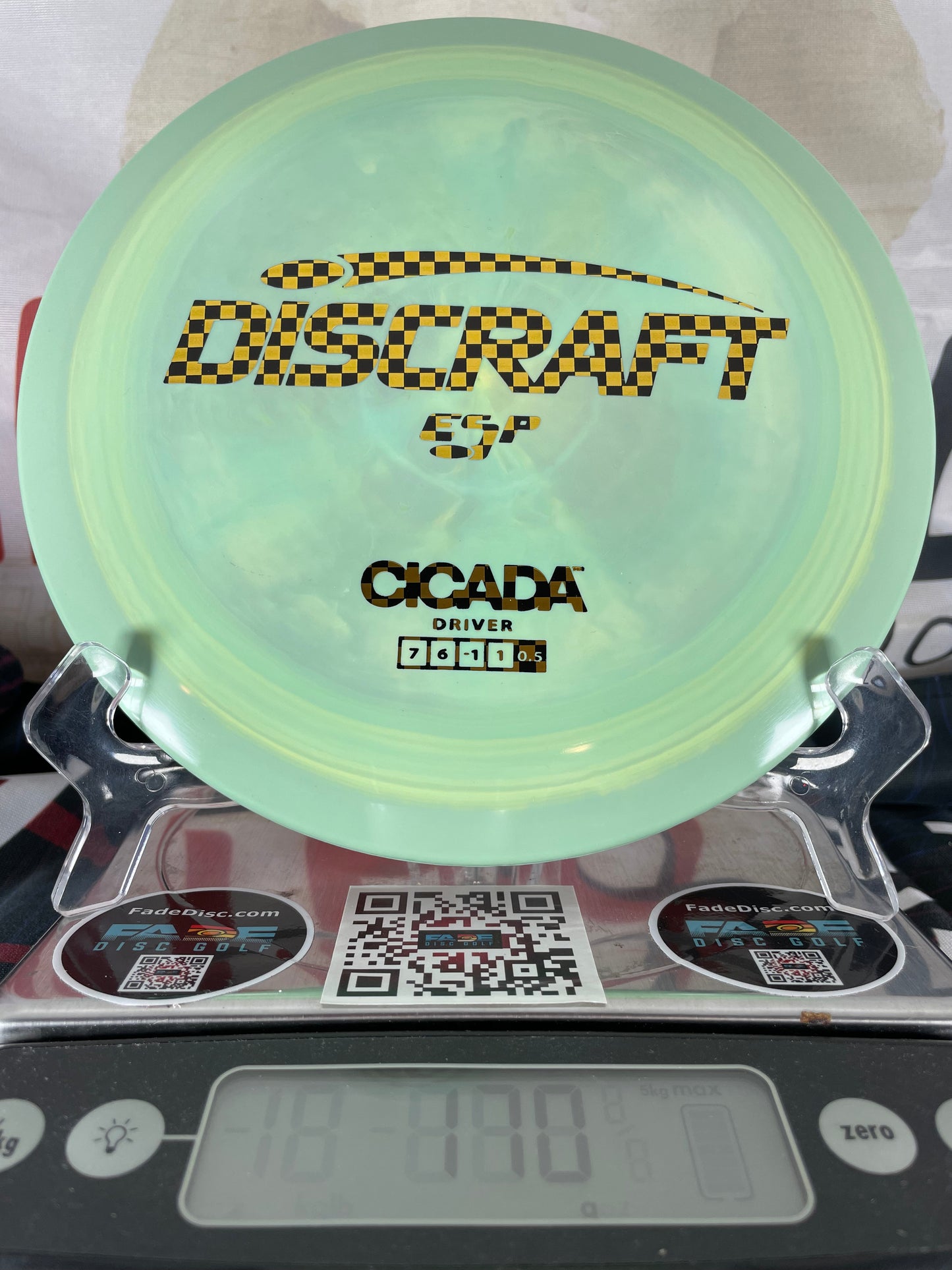 Discraft Cicada ESP 170g Light Green Swirl w/ Checkerboard Foil Fairway Driver