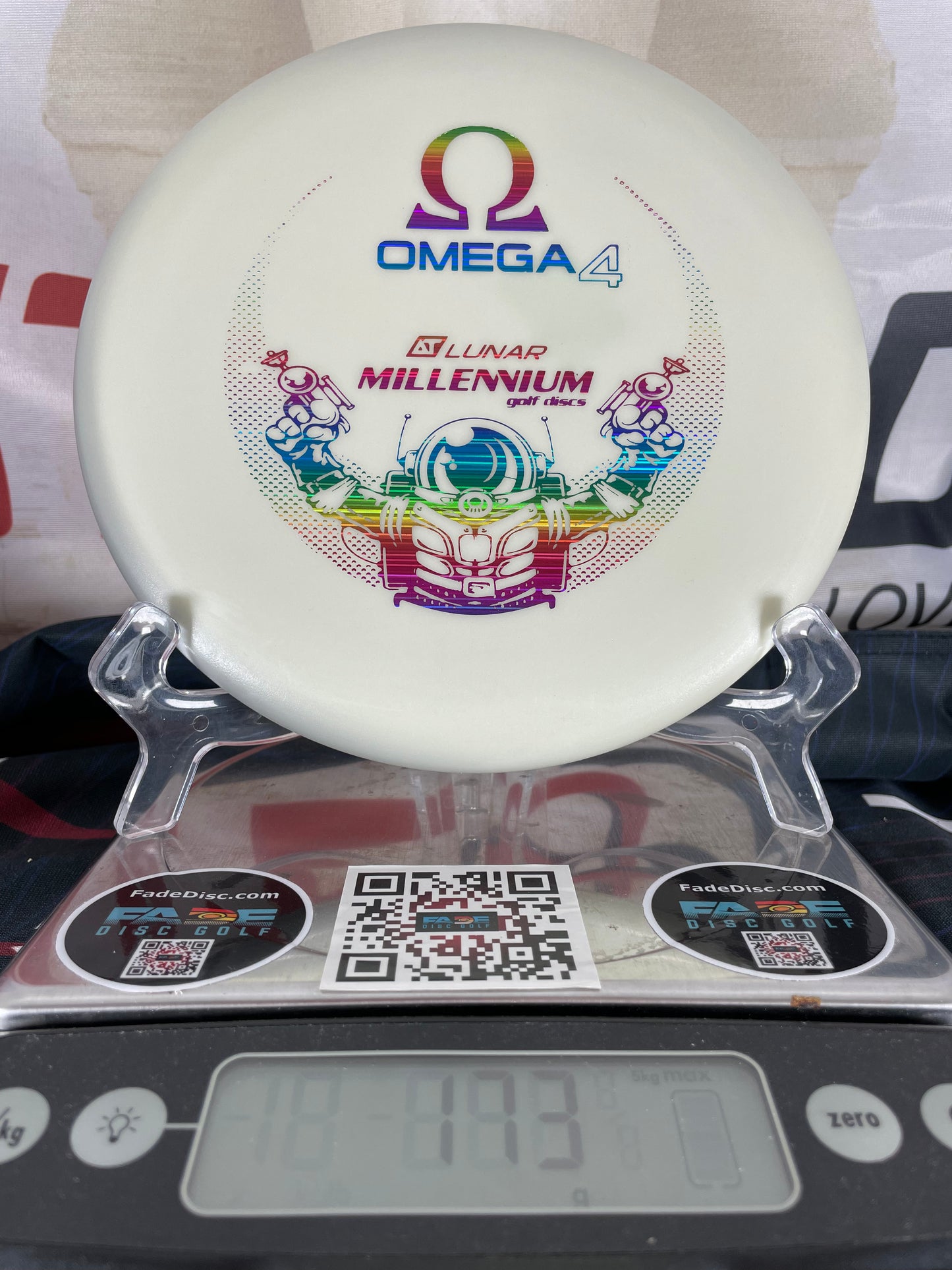 Millennium Omega 4 Delta T Lunar Glow 173g White w/ Rainbow Foil Putter