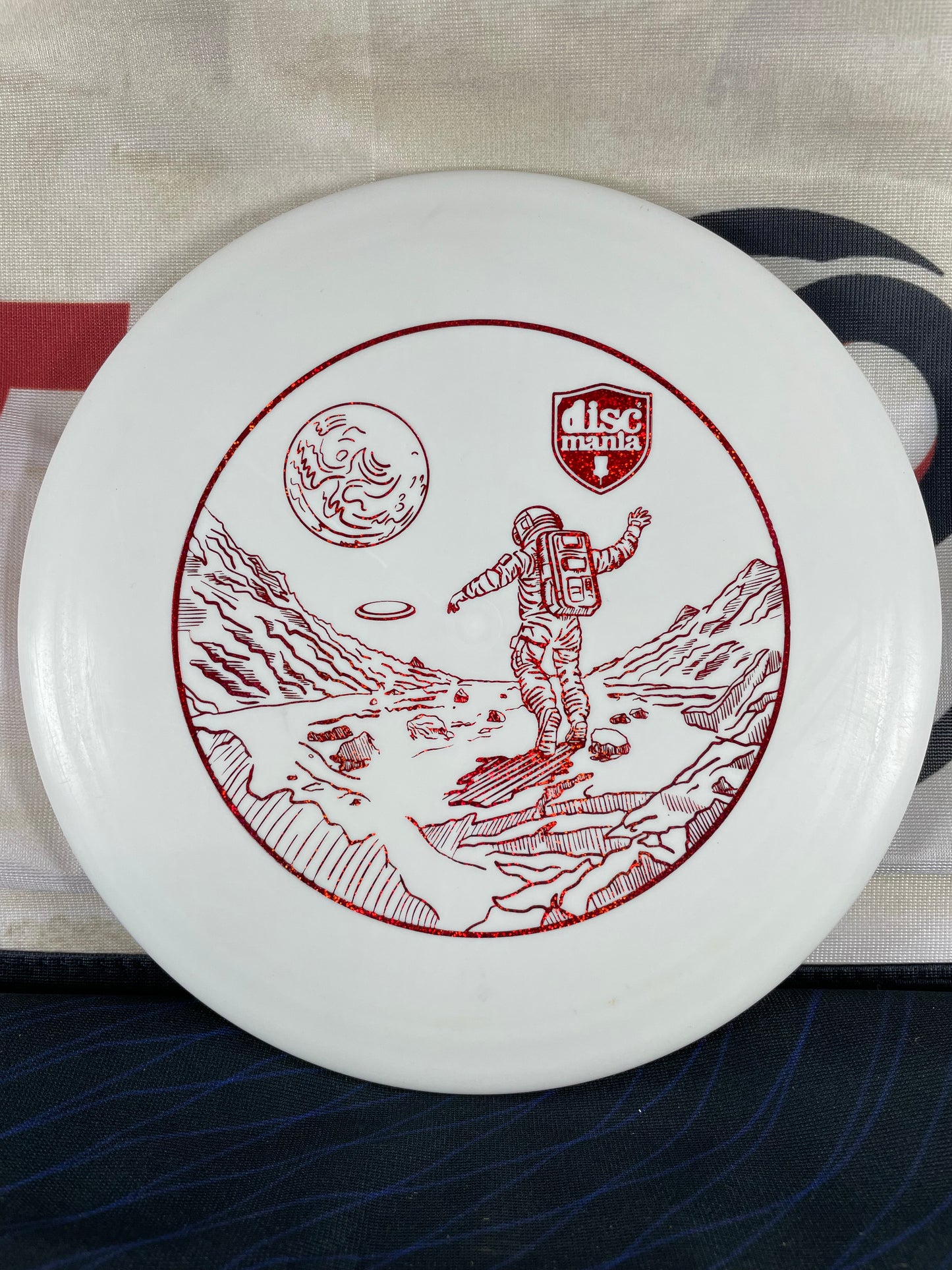 Discmania FD Glow Flex 2 D-Line 174g White Glow Moonscape Fairway Driver
