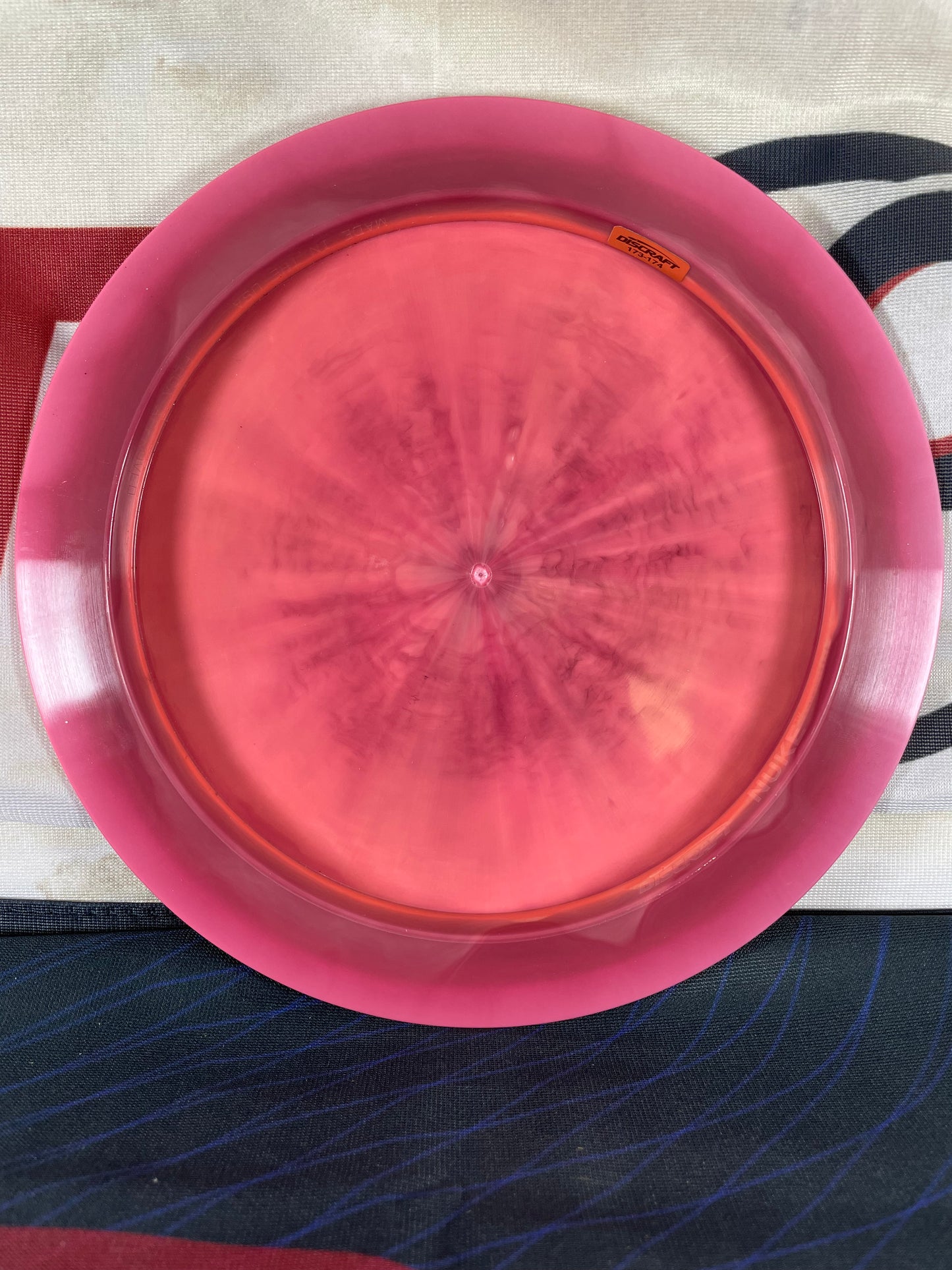 Discraft Nuke ESP FLX Pink 176g Distance Driver