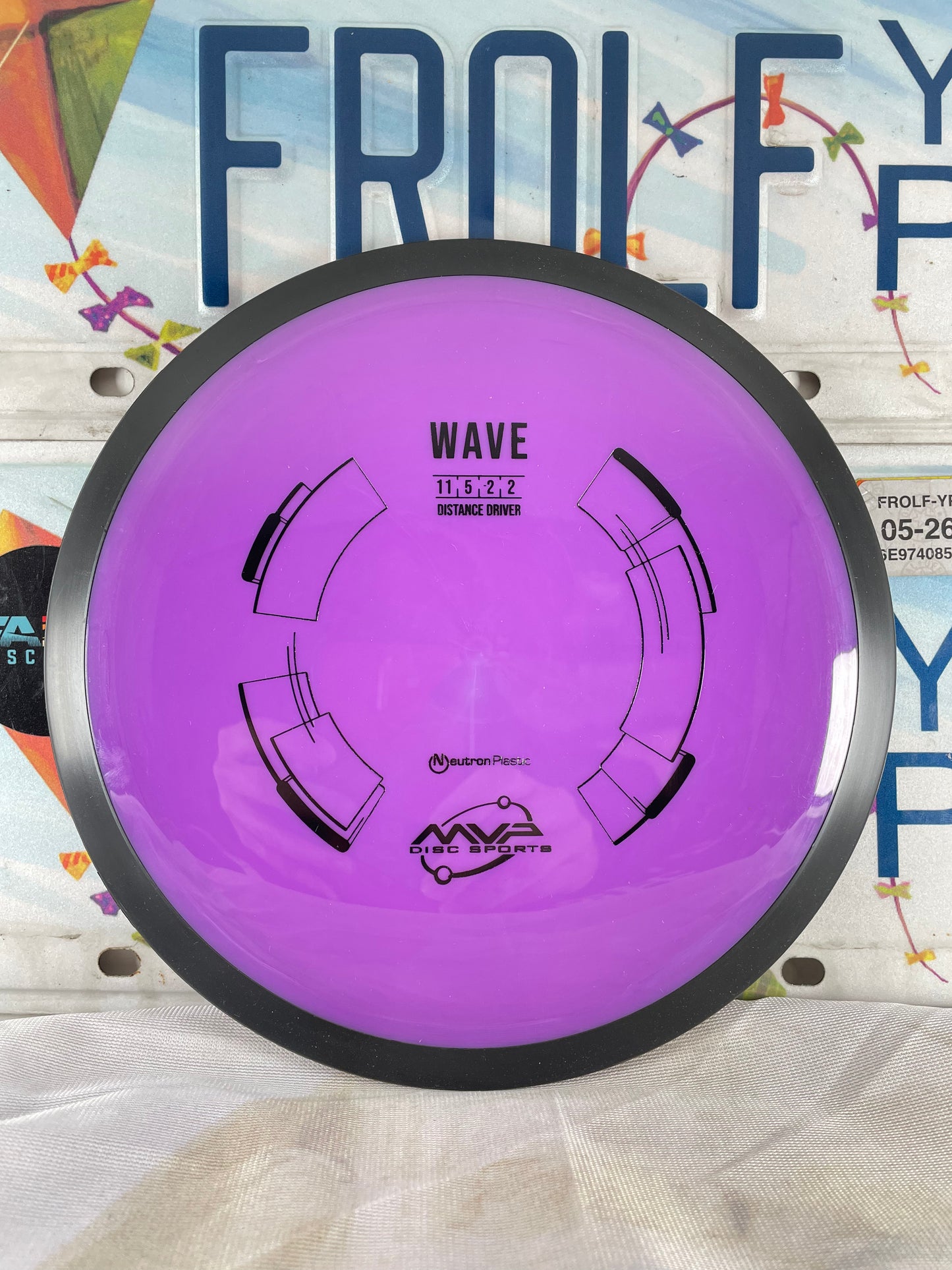 MVP Wave Neutron Purple 174g Distance Driver