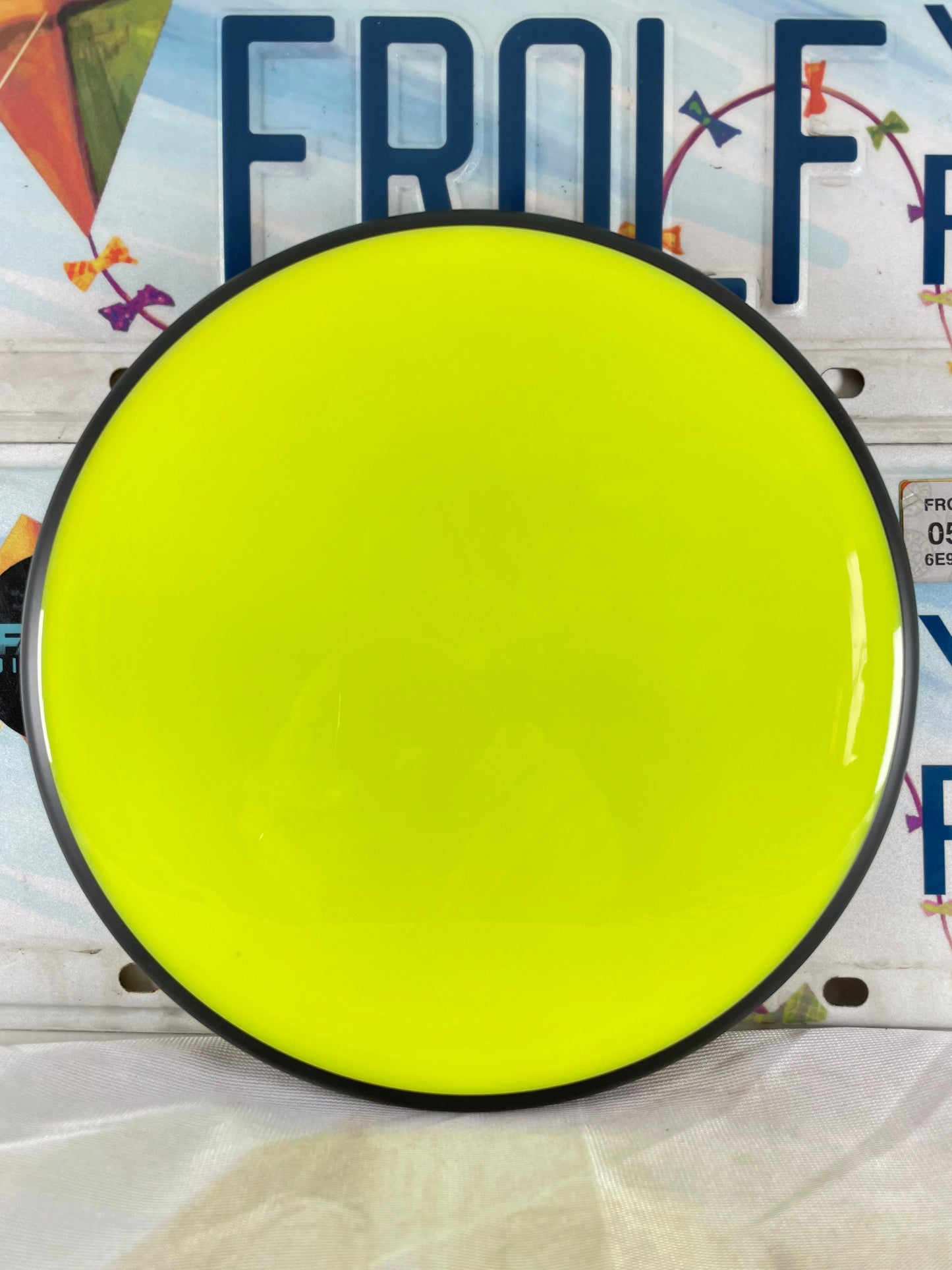 MVP Ohm Neutron Yellow 170g Blank Putter