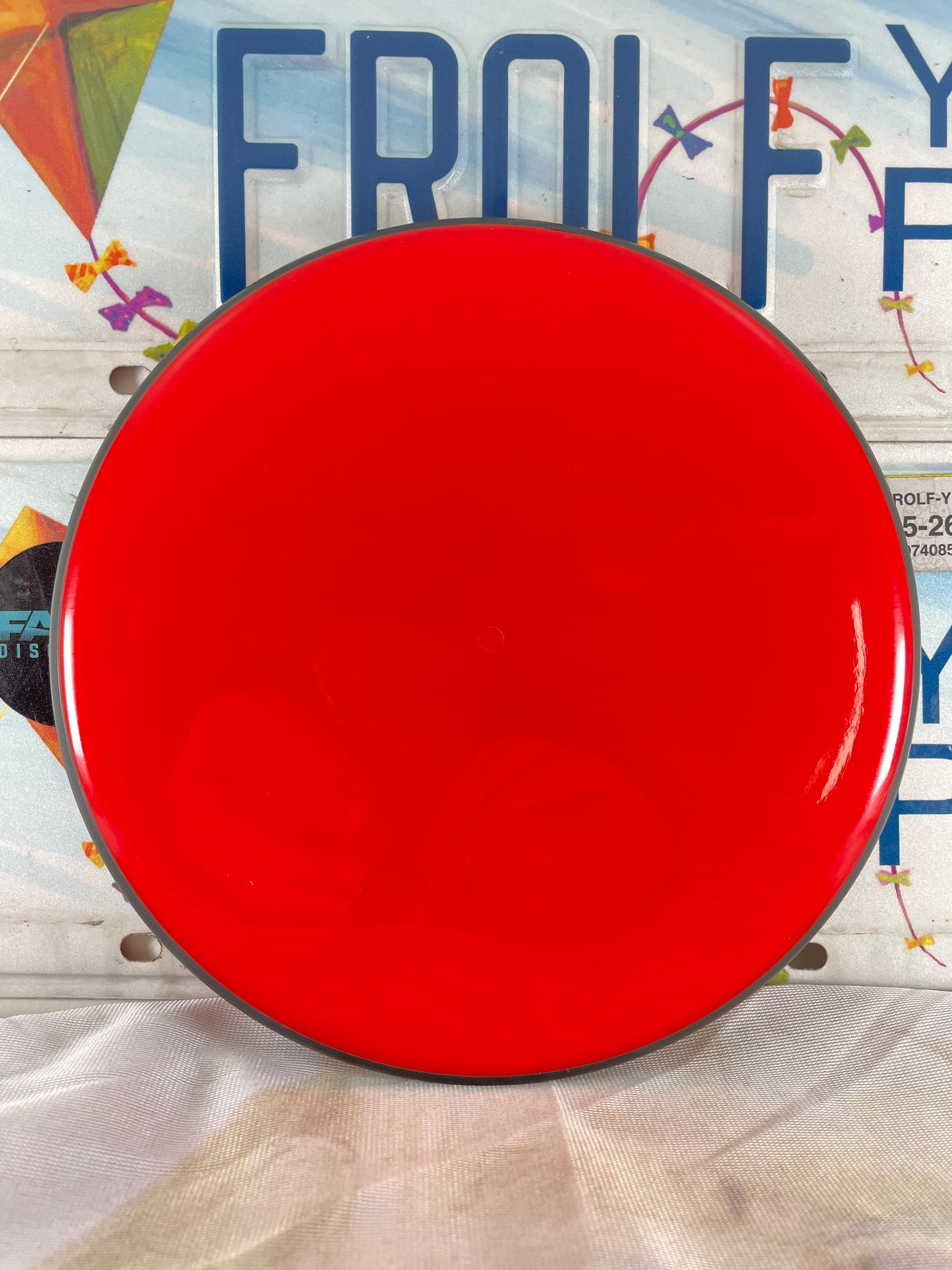 MVP Glitch Neutron Soft Red 151g Blank Putter