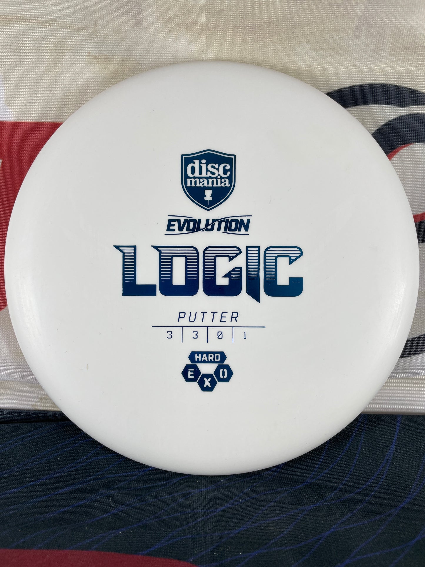 Discmania Logic Exo Hard White 176g Putter