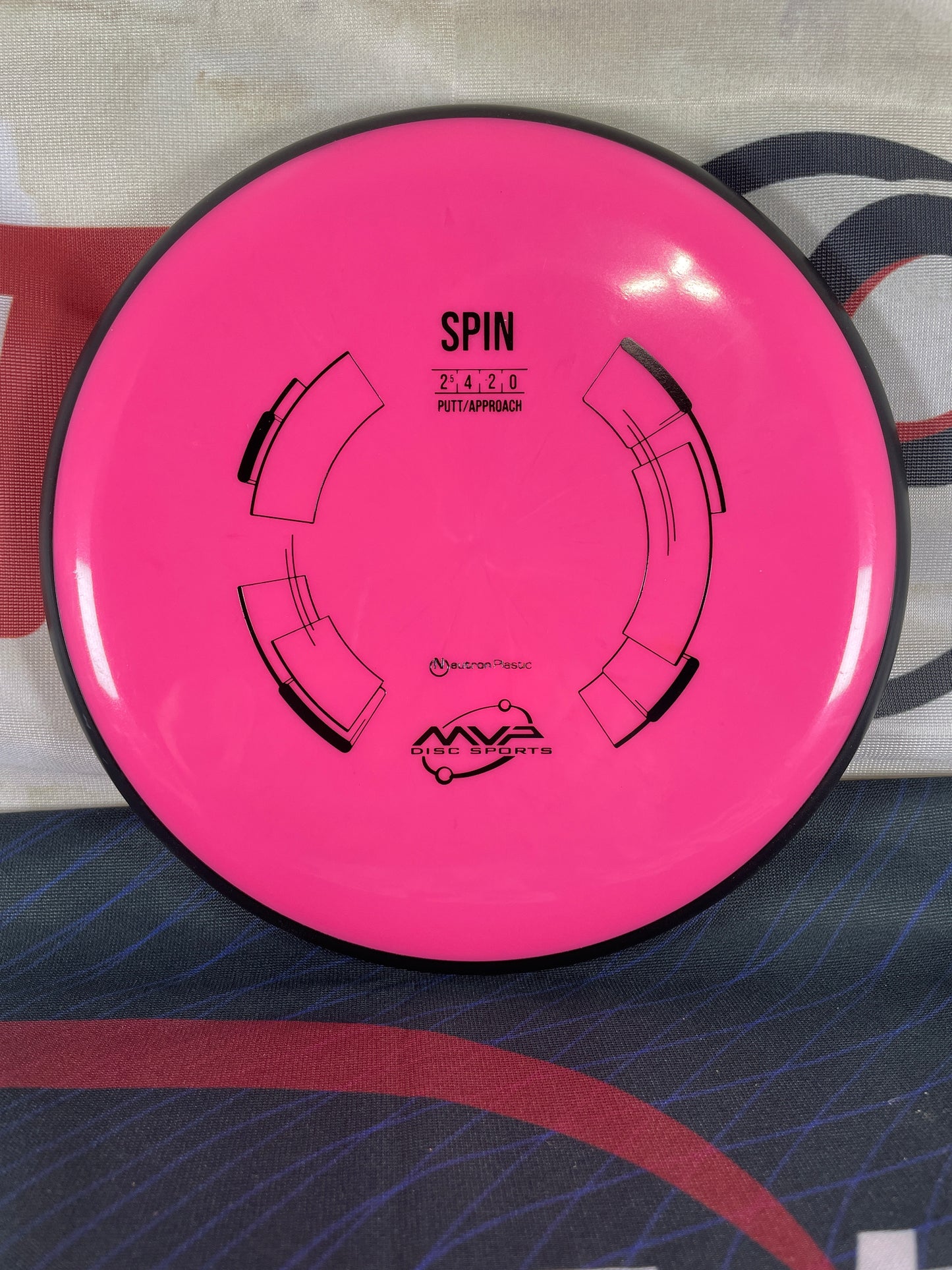 MVP Spin Neutron Pink 171g Putter