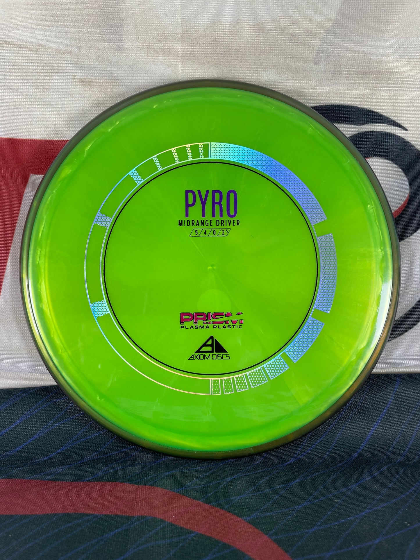 Axiom Pyro Prism Plasma Green 174g Midrange