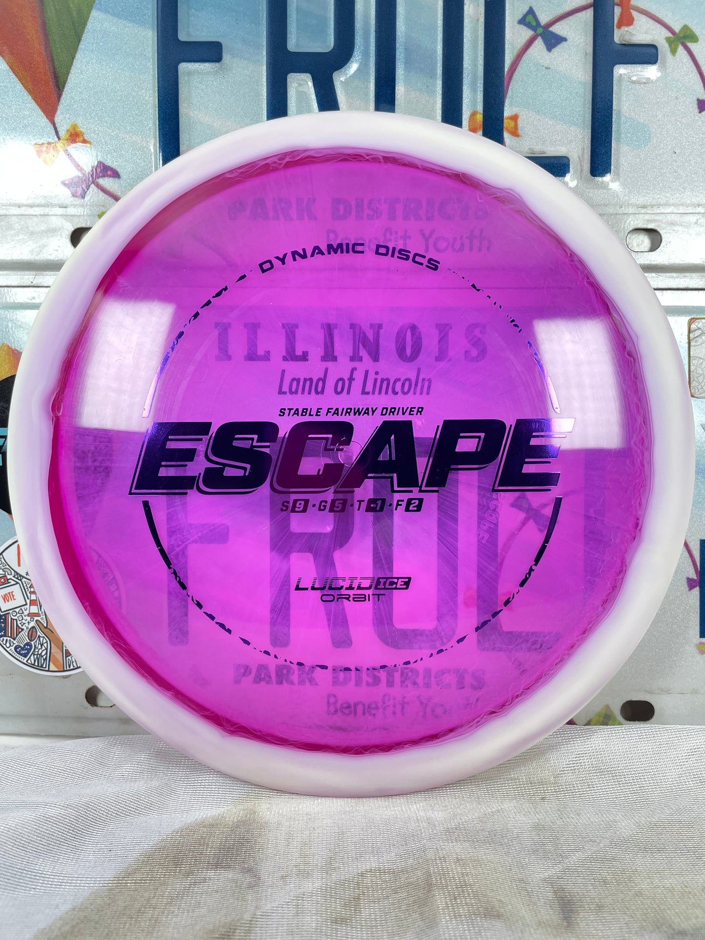 Dynamic Discs Escape Lucid-Ice Orbit Purple 174g Distance Driver