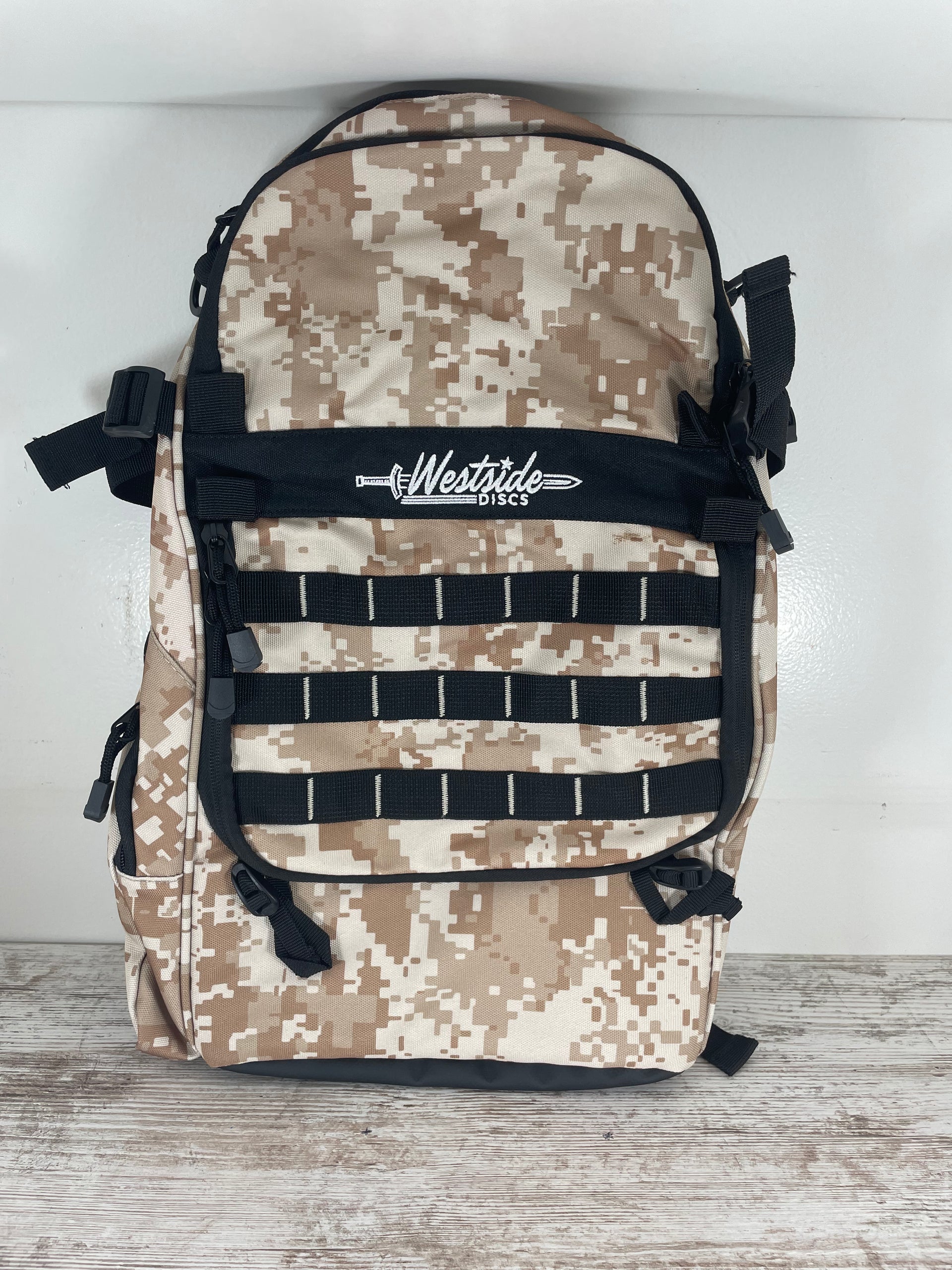 Westside Discs Refuge Backpack Desert Camouglage – Fade Disc