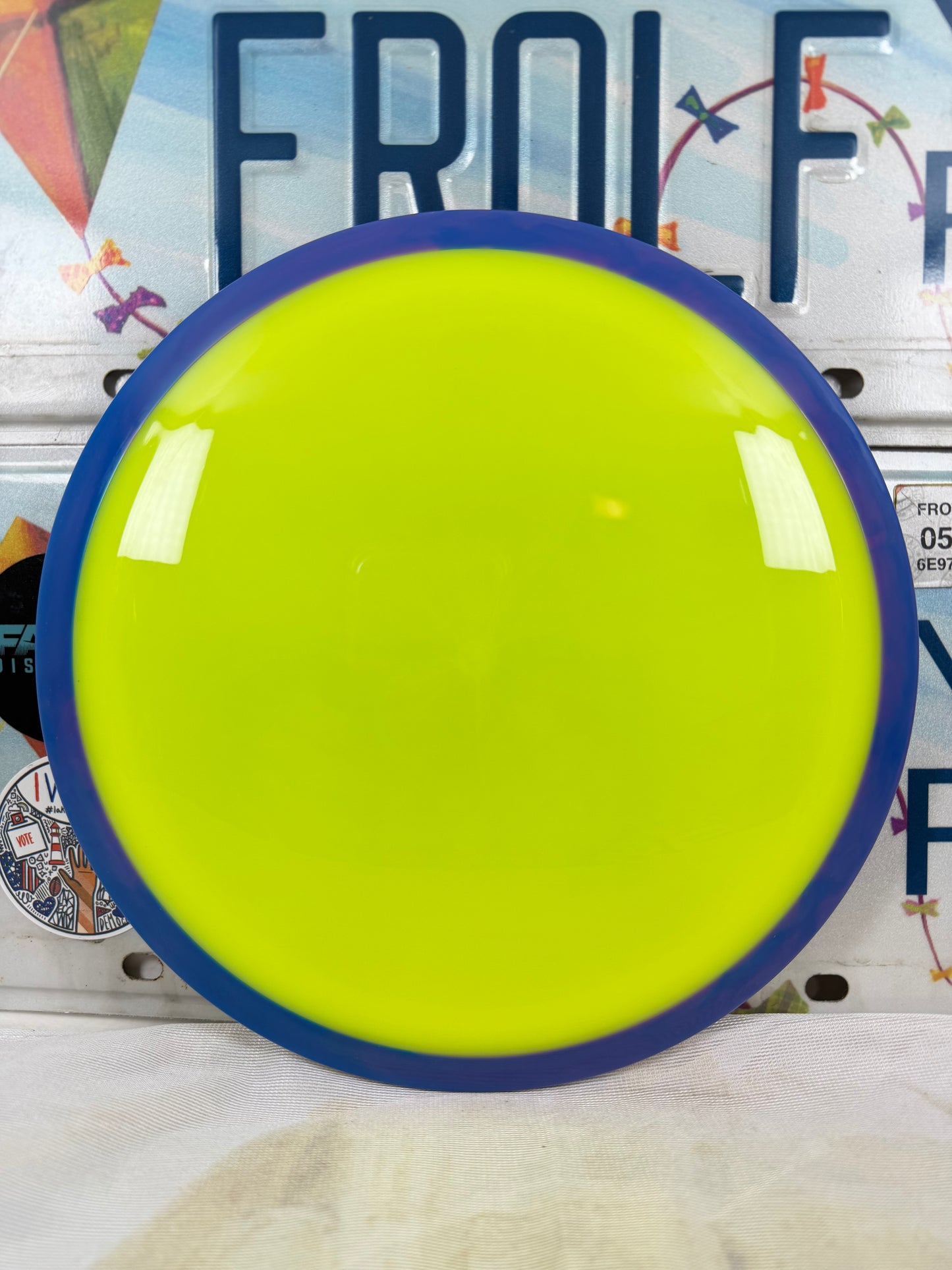 Axiom Time-Lapse Neutron Yellow 174g Blank Distance Driver