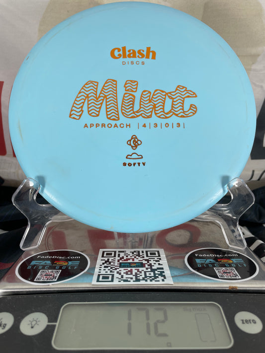 Clash Mint Softy 172g Blue w/ Orange Foil Midrange