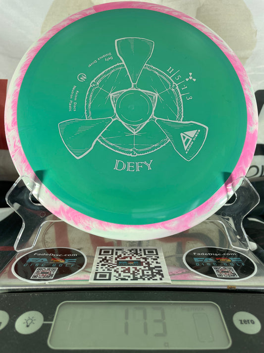 Axiom Defy Neutron 173g Green w/ Pink Swirl Rim Distance Driver