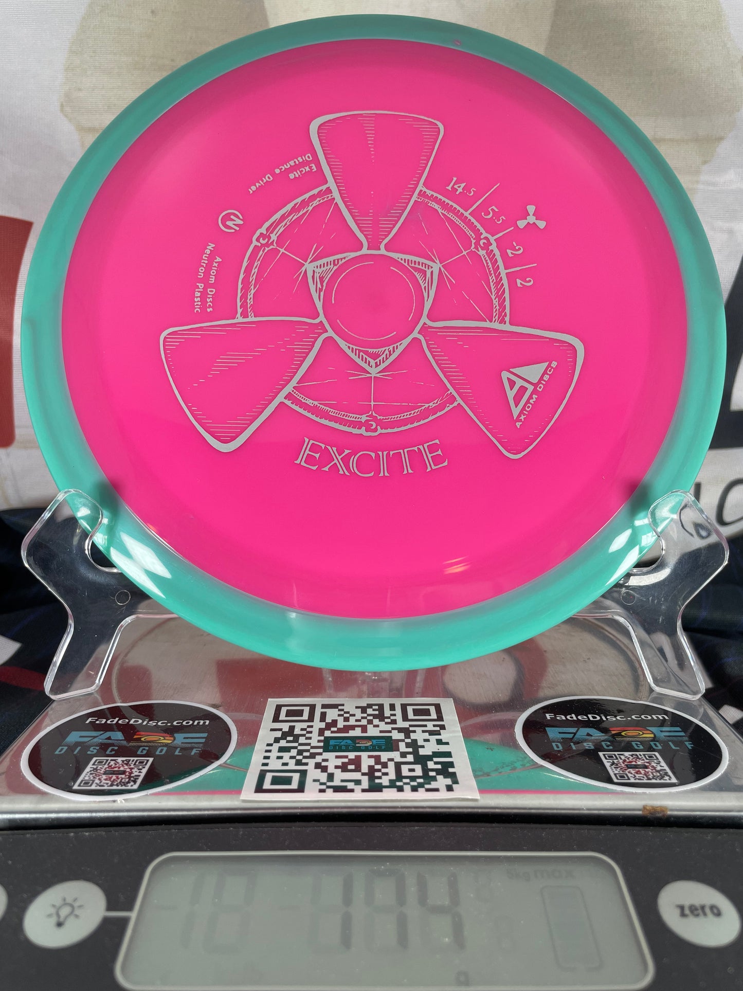 Axiom Excite Neutron 174g Pink w/ Teal Swirly Rim Distance Driver